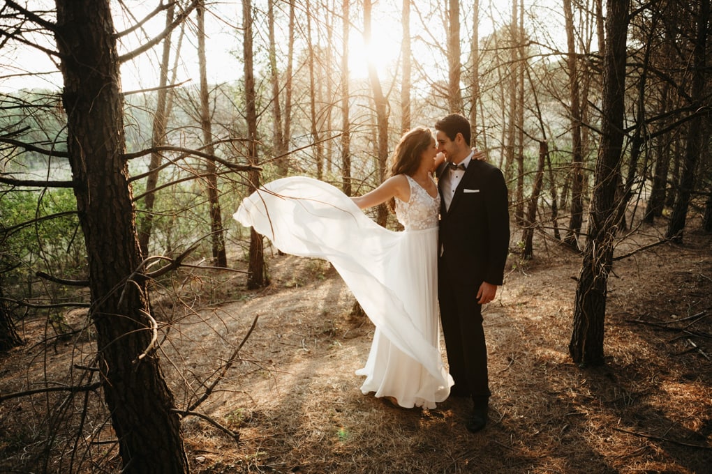 Postboda en el bosque